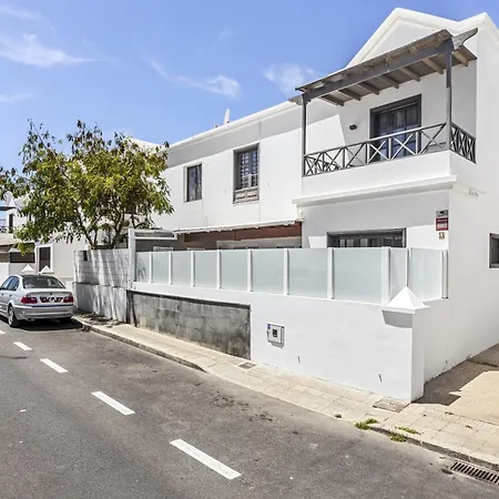 Casa Lily Lanzarote A 5 Min Del Mar 度假居 宏达海滩